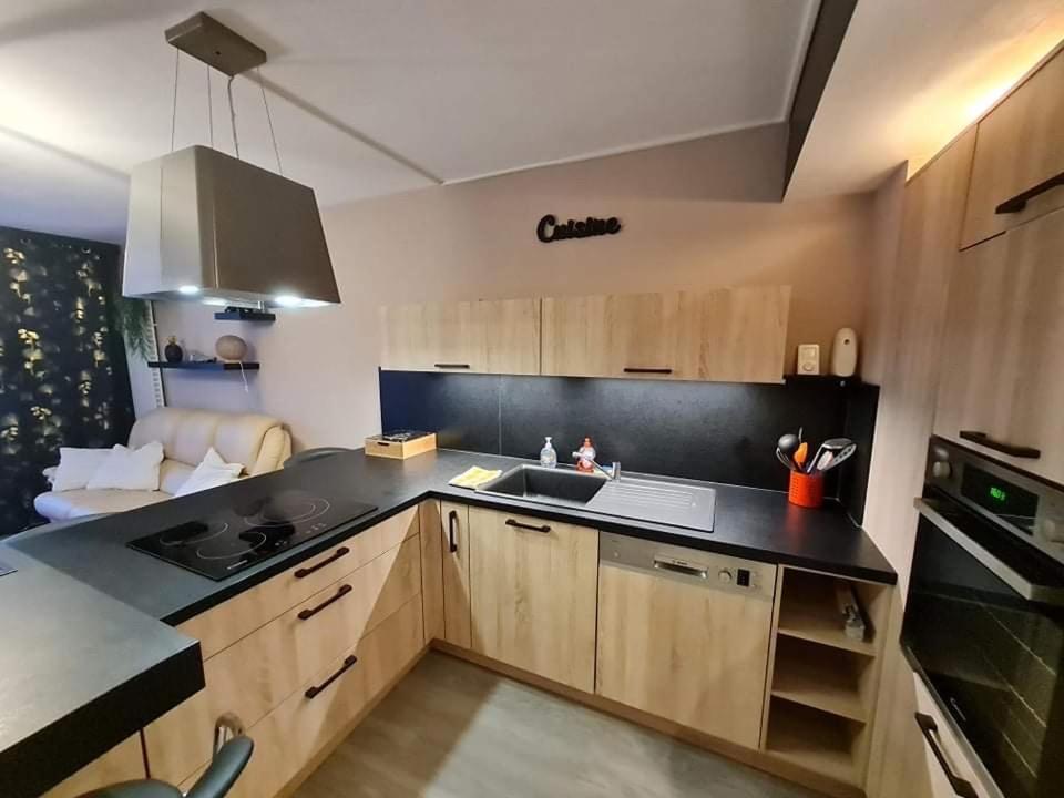 Chez Romain, Appartement Proche Commerces Et Centre Ville Avec Wifi Verdun-sur-Meuse Kültér fotó